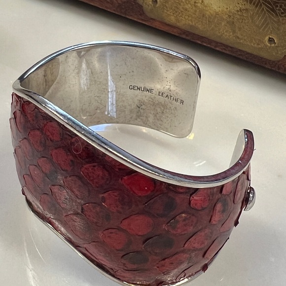 Tod’s Cuff Snake Skin Red Leather Bracelet - Picture 3 of 6